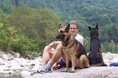 Am Fluss Verzasca.